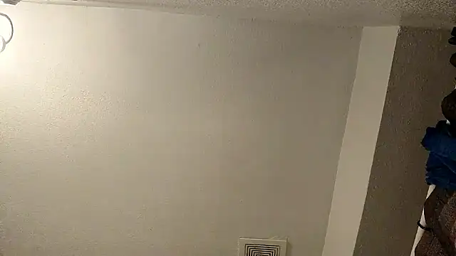 Snapshot of Clearlytothepoint420 chatting on 10.21.25 Clearlytothepoint420 online show from 10.21.25