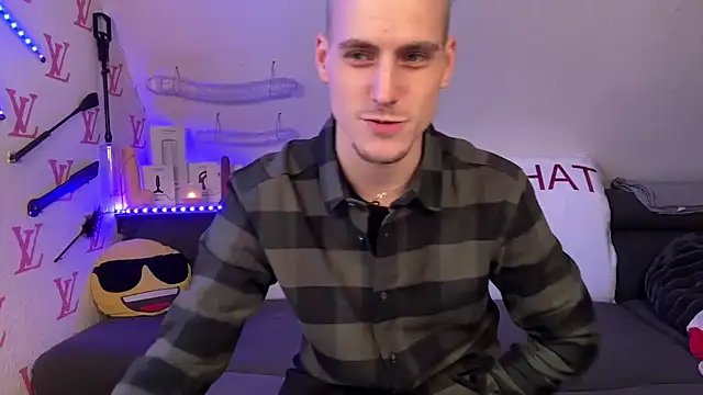 Cookieboy88 online show from 02.13.26