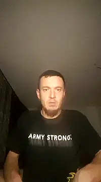 Snapshot of mayk18cm chatting on 01.01.25 mayk18cm online show from 01.01.25