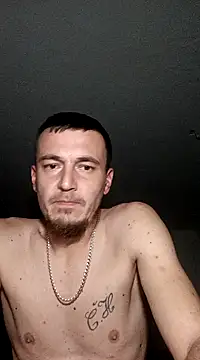 Snapshot of mayk18cm chatting on 01.02.25 mayk18cm online show from 01.02.25