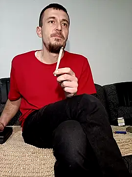 Snapshot of mayk18cm chatting on 01.28.25 mayk18cm online show from 01.28.25