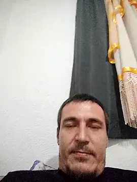 Snapshot of mayk18cm chatting on 11.04.25 mayk18cm online show from 11.04.25