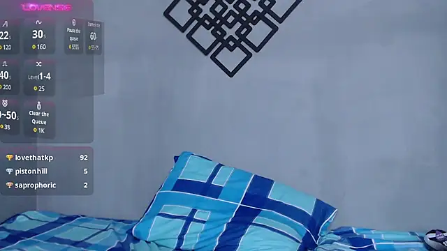 blue violette  online show from 02.10.25