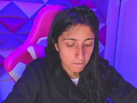 Cameron cutte online show from 12.19.25