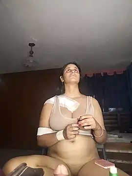 Snapshot of Catalinacandela chatting on 02.28.26 Catalinacandela online show from 02.28.26