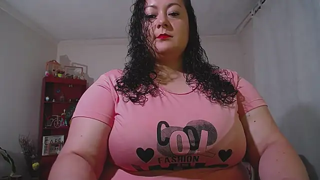 Snapshot of Aleia_Taylor chatting on 10.03.25 Aleia Taylor online show from 10.03.25