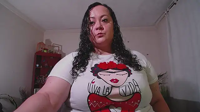 Snapshot of Aleia_Taylor chatting on 10.06.25 Aleia Taylor online show from 10.06.25