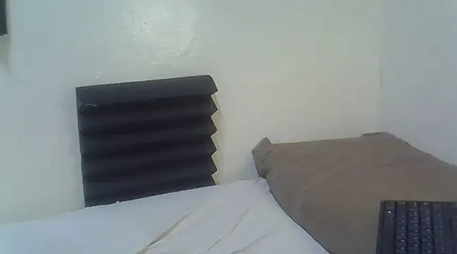 Snapshot of Pierra77 chatting on 03.12.25 Pierra77 online show from 03.12.25