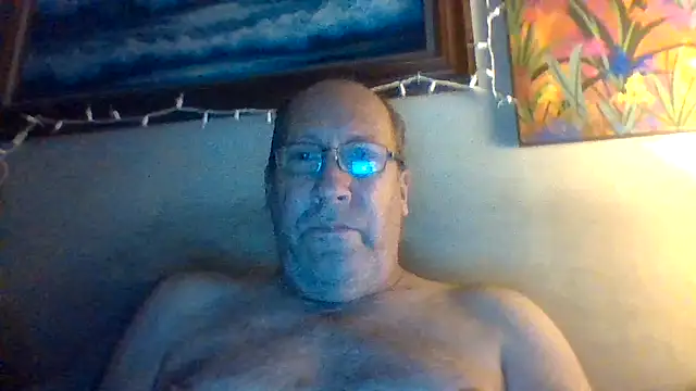 Snapshot of hornyrich69 chatting on 02.04.26 hornyrich69 online show from 02.04.26