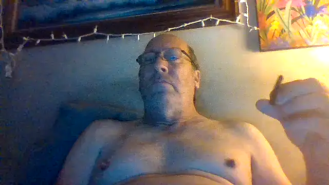 Snapshot of hornyrich69 chatting on 02.21.26 hornyrich69 online show from 02.21.26