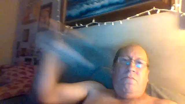 Snapshot of hornyrich69 chatting on 02.22.26 hornyrich69 online show from 02.22.26