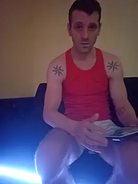 Aian09 online show from 12.12.24