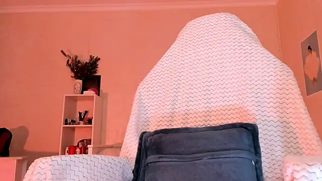 Britney Ross online show from 03.10.26