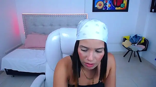 Chiqui milk  online show from 01.06.25