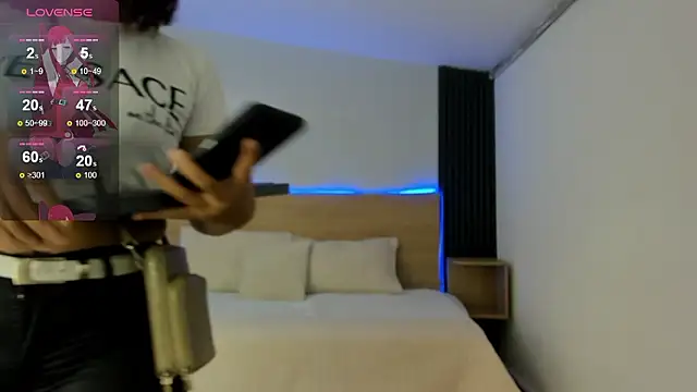 Chiqui milk  online show from 01.11.26