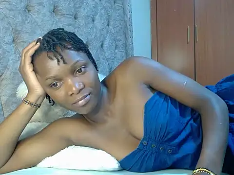 Snapshot of Naughty_Girl17 chatting on 02.22.25 Naughty Girl17 online show from 02.22.25