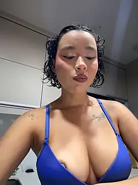 Hips hannah online show from 04.23.26