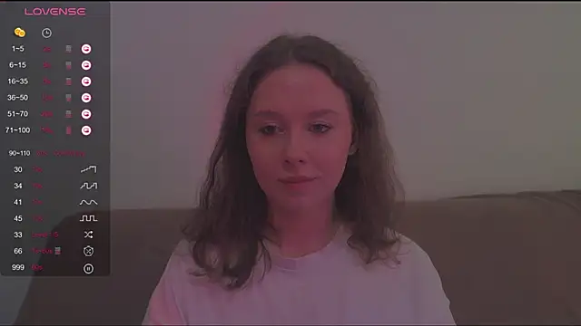 Snapshot of kkk_200 chatting on 10.17.25 kkk 200 online show from 10.17.25