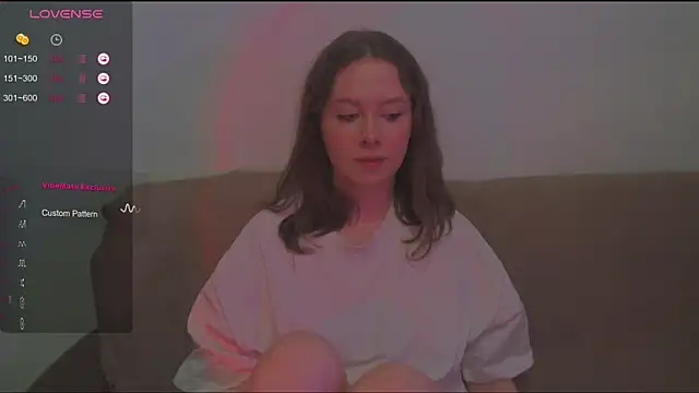 Snapshot of kkk_200 chatting on 10.21.25 kkk 200 online show from 10.21.25