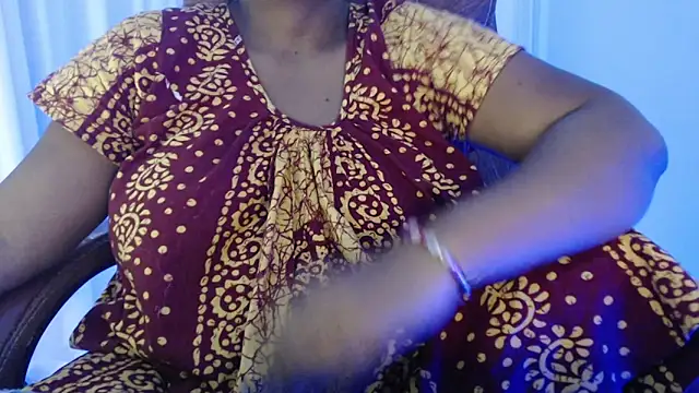 Snapshot of Prita07 chatting on 03.16.25 Prita07 online show from 03.16.25