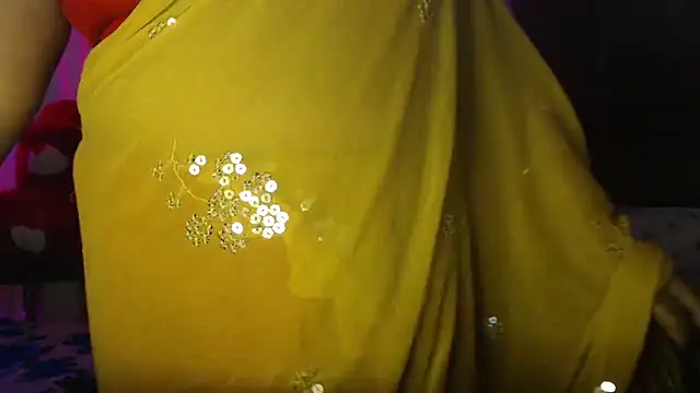 Snapshot of Prita07 chatting on 10.21.25 Prita07 online show from 10.21.25