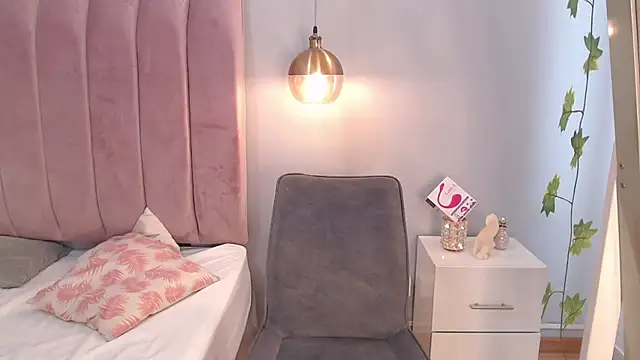 LeenaBrown online show from 03.19.25