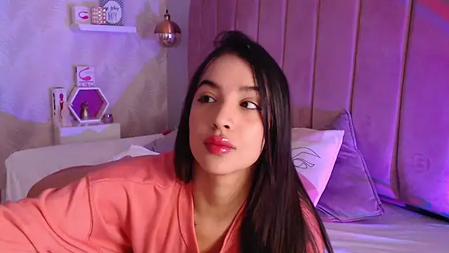 LeenaBrown online show from 09.17.25