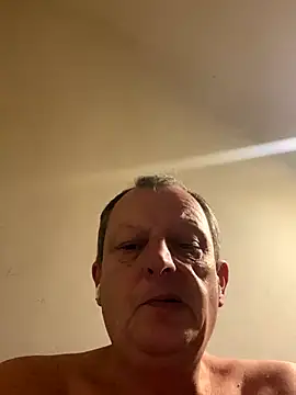 chubbybear2cum online show from 10.09.25