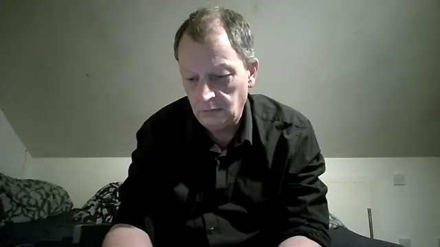 Snapshot of chubbybear2cum chatting on 02.21.26 chubbybear2cum online show from 02.21.26