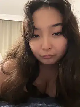 cutie mio online show from 12.29.24