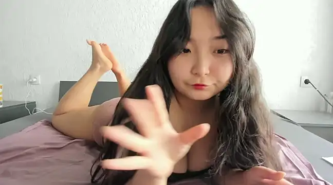 cutie mio online show from 03.12.25