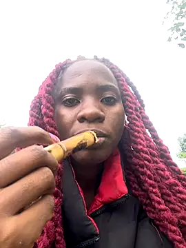 Sexyprecious01 online show from 10.05.25