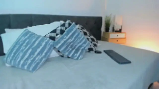 Grace Duppon online show from 02.19.25