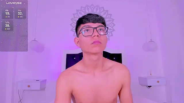 CodyTwink online show from 01.13.26