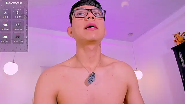 CodyTwink online show from 07.05.26