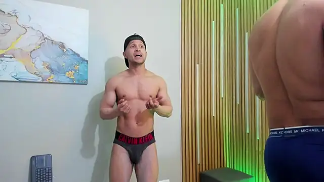 Polo and Paul online show from 02.01.25