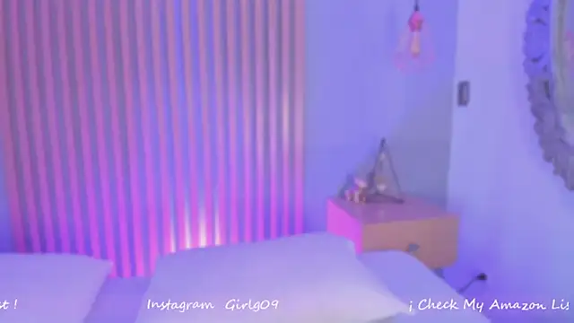 aisha h  online show from 09.17.25