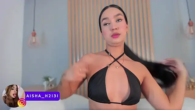 aisha h  online show from 10.09.25