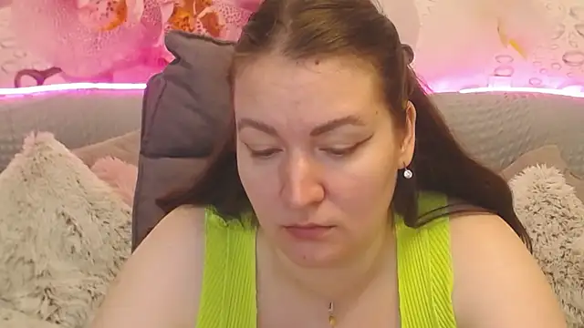Snapshot of Nataly_cute chatting on 06.24.26 Nataly cute online show from 06.24.26