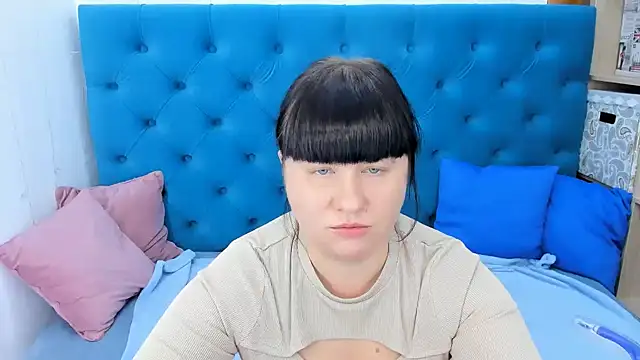 Snapshot of Sexy_MALIKKA chatting on 10.21.25 Sexy MALIKKA online show from 10.21.25