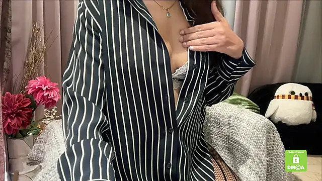 Unique-Beauty online show from 12.20.25