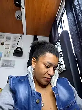 Selket11 online show from 12.27.24
