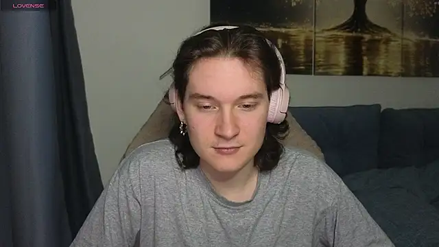 MoreRealAlex online show from 07.06.26