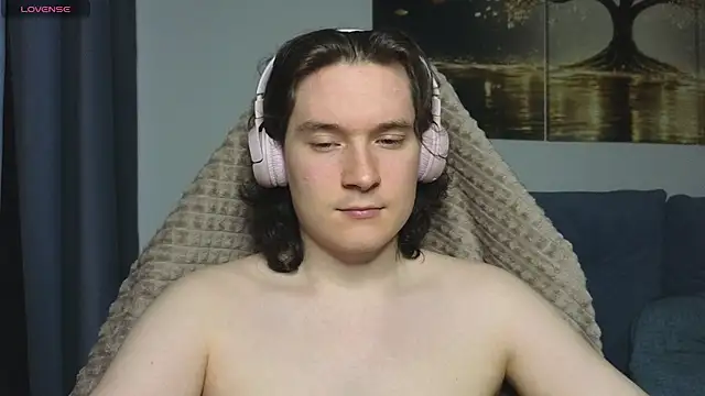 MoreRealAlex online show from 07.26.26