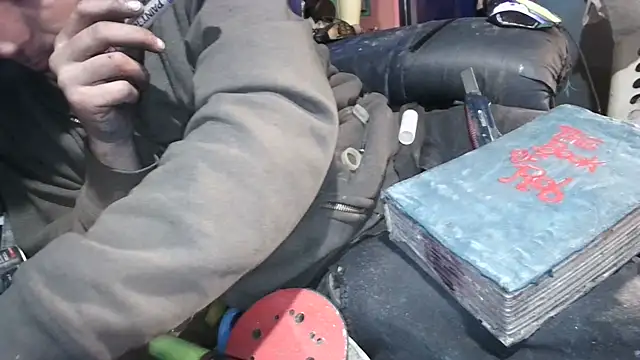 Snapshot of robeaulieu02 chatting on 01.23.25 robeaulieu02 online show from 01.23.25