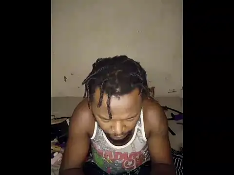 Freaky Vannahs online show from 02.12.26