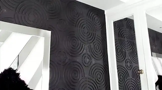 ambermartin  online show from 12.27.24
