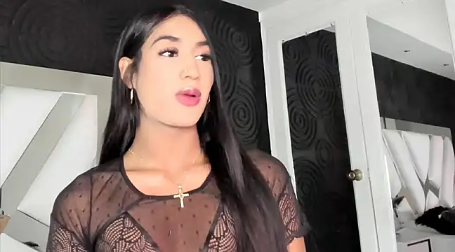 ambermartin  online show from 01.29.25