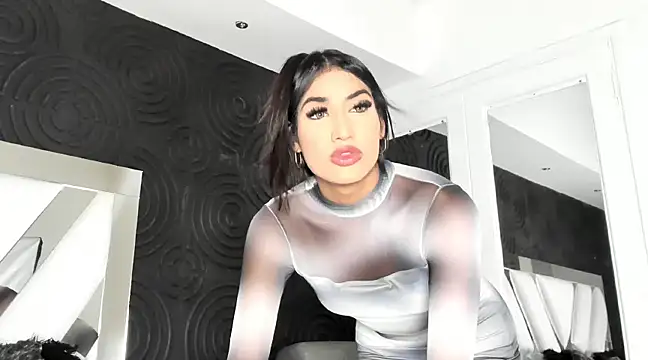 ambermartin  online show from 03.03.25