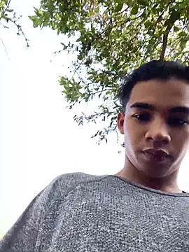 Boypolla11 online show from 04.15.26